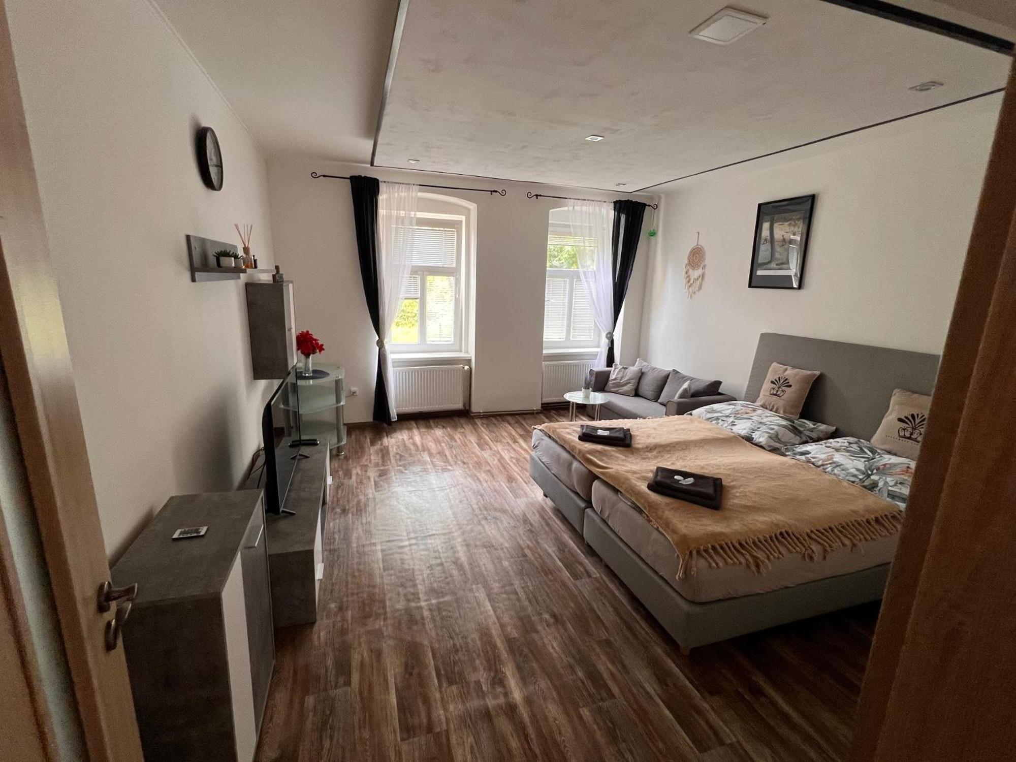 Apartmentscarlsbad Карлови Вари Екстериор снимка